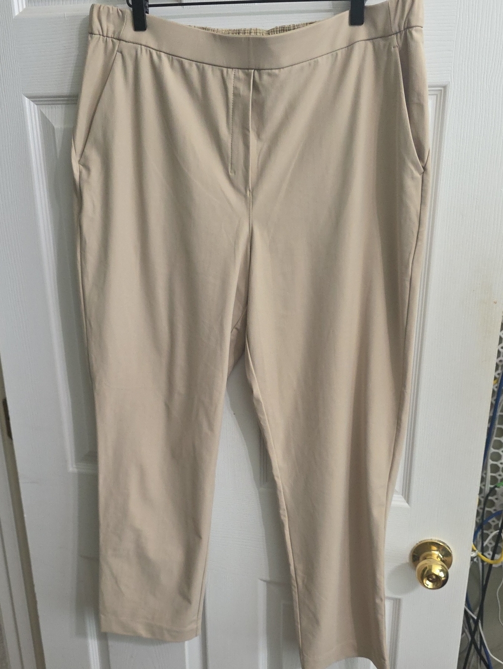 Lululemon Pull On Trousers